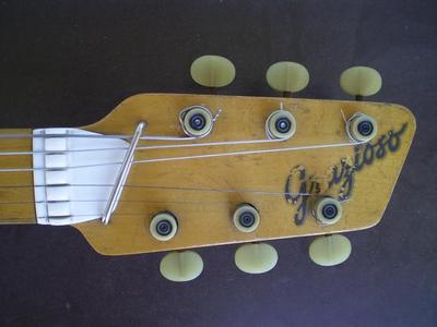 Clavijero_frontal_de_Resonet.jpg