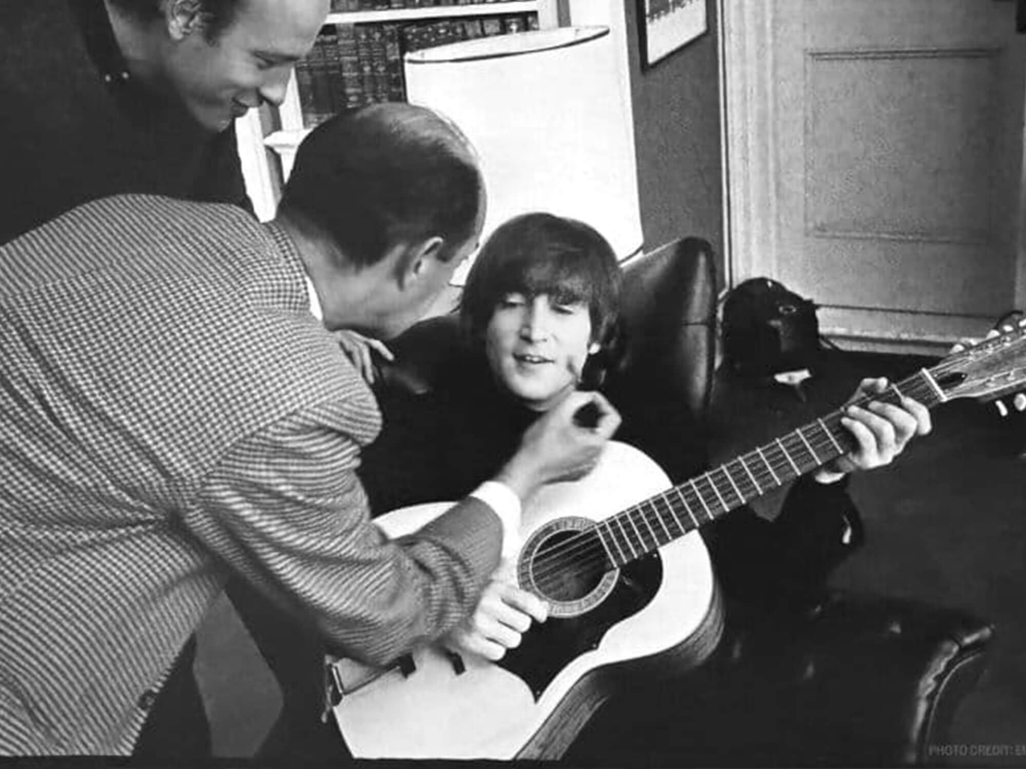 John-Lennon-guitar@2000x1500.jpg
