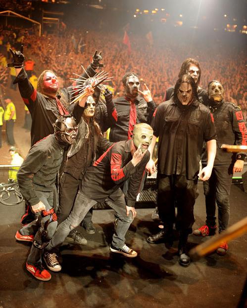 Slipknot_at_the_Download_Festival_in_2009_.jpg